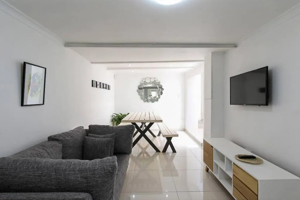 Bakoven Beach House Cape Town Holiday home